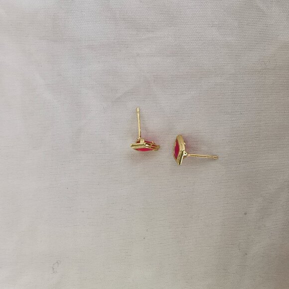 Kendra Scott Monica Light Burgundy Illusion Gold Stud Earrings - Picture 4 of 4